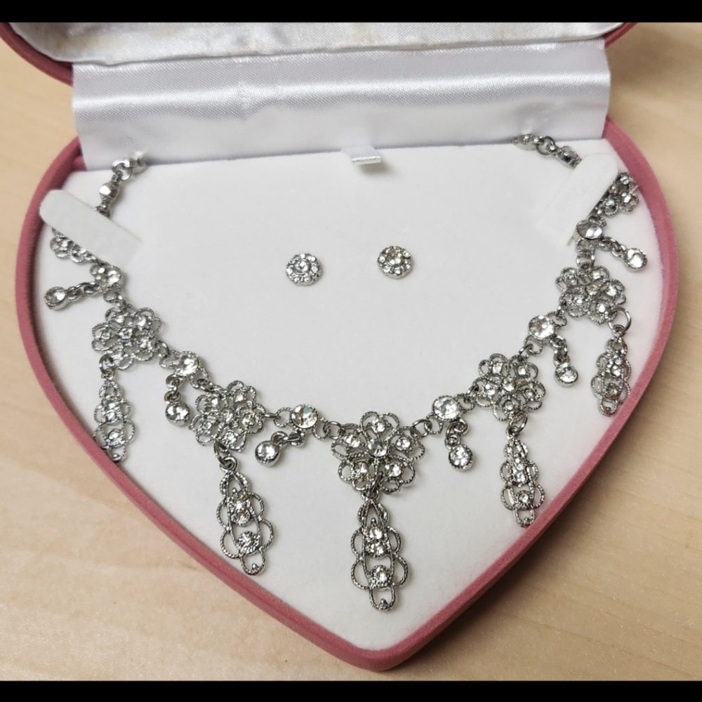 Earrings And Necklace Set In Large Plush Heart Shaped Box
